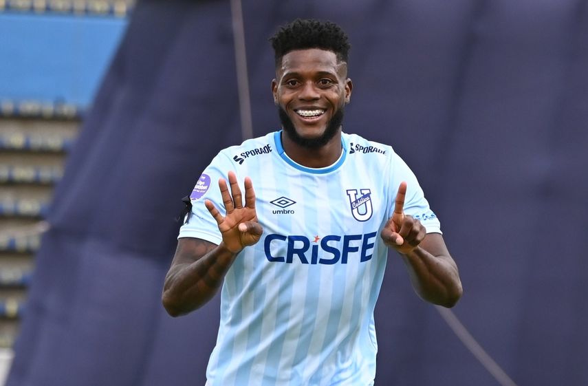 José Fajardo marcó doblete en el triunfo de la U Católica ante Deportivo Cuenca