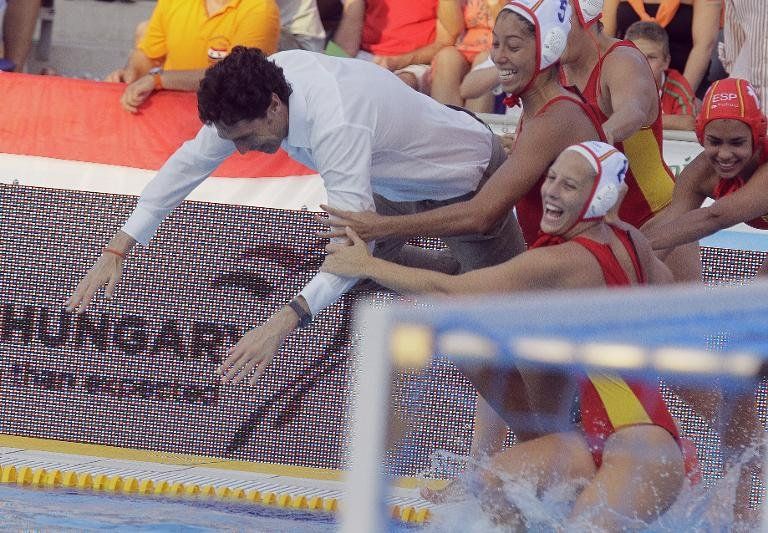 España gana a Holanda y logra el título europeo de waterpolo femenino