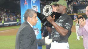 Roberto Kelly y los Sultanes de Monterrey Campeones en México