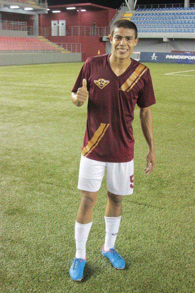 Tierra Firme gana, Sport West y Costa del Este empatan 0-0