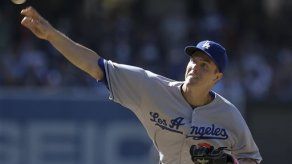 González pega jonrón y Dodgers vencen 6-1 a Padres