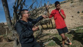 De correr sin zapatillas a fondistas en Rio-2016: los atletas andinos de Perú