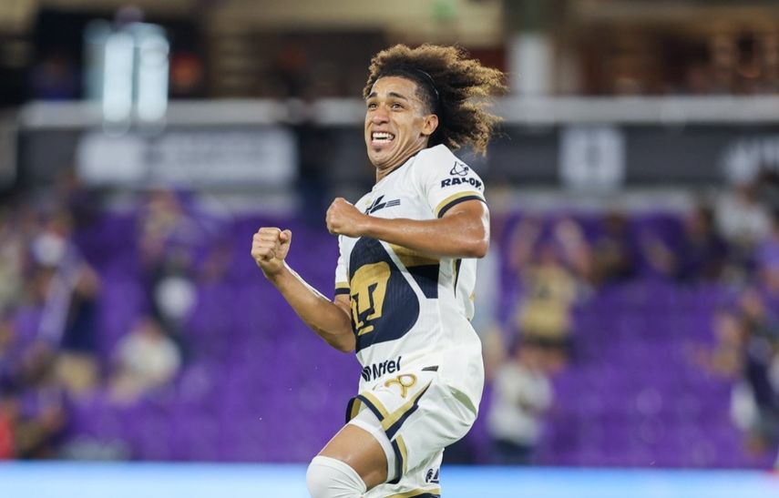 Adalberto Carrasquilla anotó doblete en el triunfo de Pumas ante Atlanta United