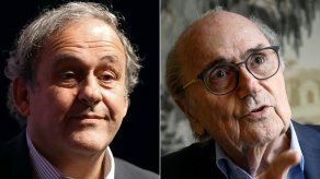 Año y ocho meses de prisión en suspenso solicitados contra Platini y Blatter