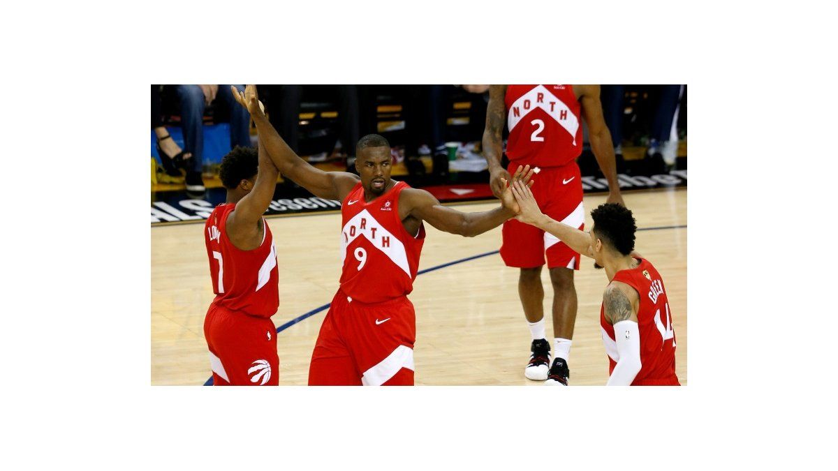 Kawhi destroza a los Warriors y Raptors acarician su primer título de NBA