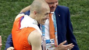 Pragmatismo de Van Gaal supera a Sampaoli