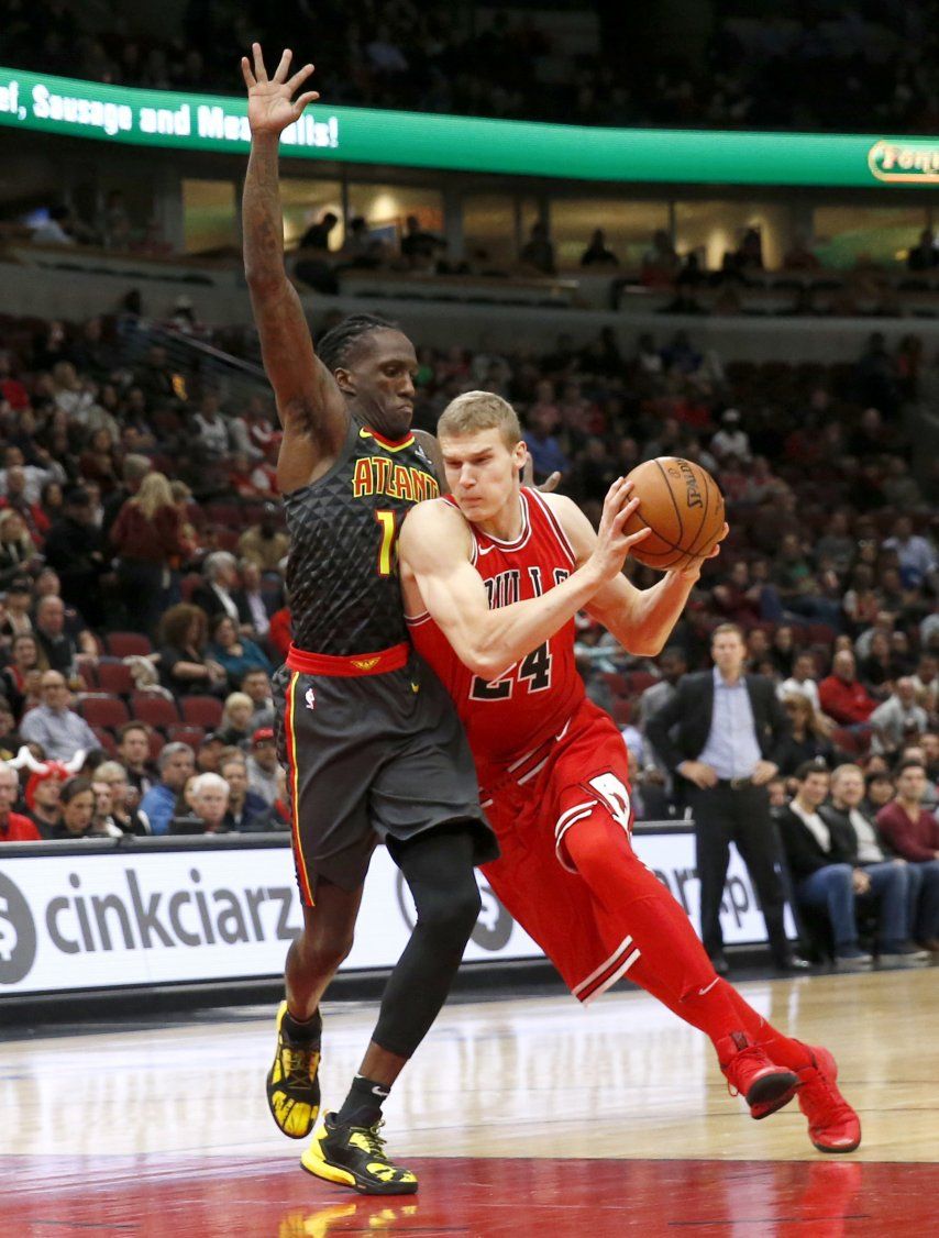 Markkanen brilla y Bulls vencen a Hawks para 1ra victoria