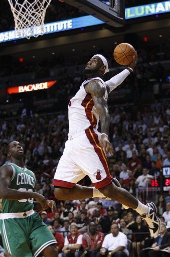 NBA: Heat 115, Celtics 107; Cole brilla y Miami vence a Boston