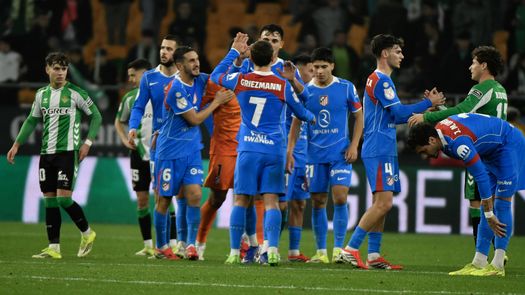 El Atlético de Madrid golea al Real Betis y avanza a semifinales de Copa del Rey El Atlético de Madrid golea al Real Betis y avanza a semifinales de Copa del Rey