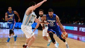 Canadá doblega a México y Uruguay sorprende a Venezuela