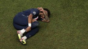 Tuchel pide paciencia para el PSG tras brote de coronavirus