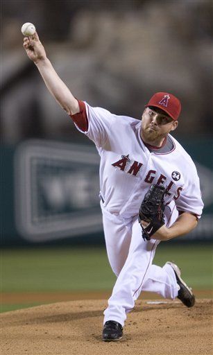 MLB: Angelinos 5, Rangers 2; Texas queda fuera de la postemporada