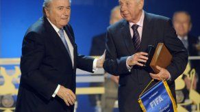 Falleció legendario futbolista checo Masopust