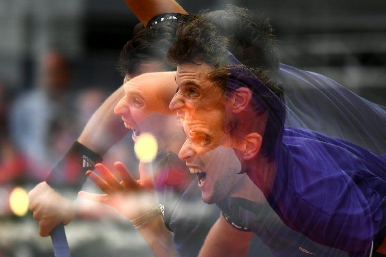 Thiem elimina a Federer y pasa a semifinales del torneo de Madrid