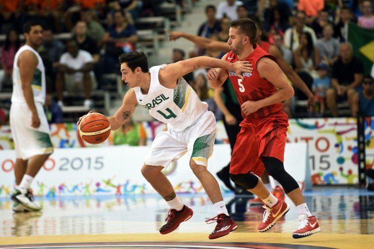 Brasil sigue firme en básquet con triunfo 79-64 ante Venezuela en Toronto-2015