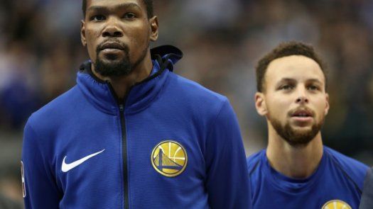 Los Celtics doblegan a los Cavaliers, de LeBron y Thomas