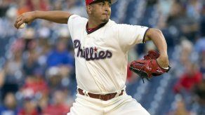 Filis traspasan al relevista Severino González a Marlins