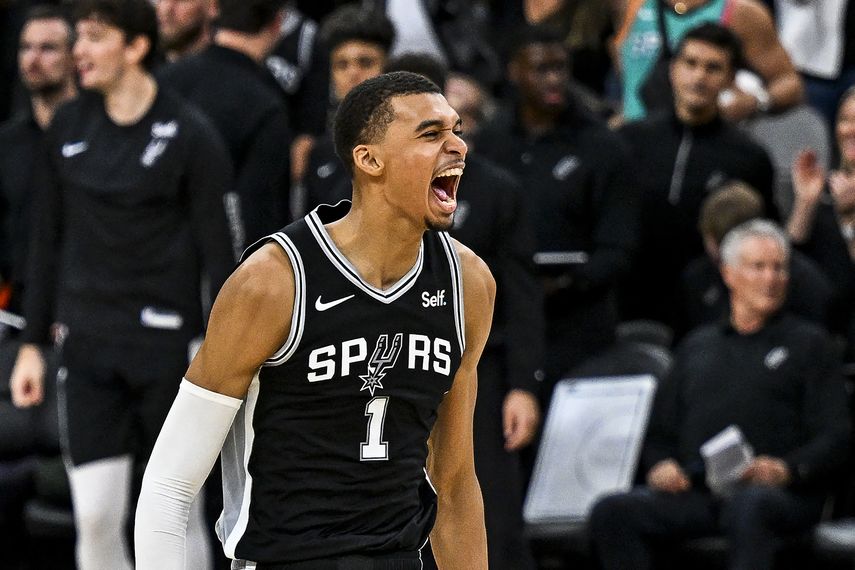 Victor Wembanyama parece un jugador creado en 2K