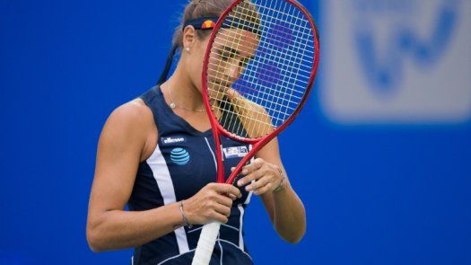 La puertorriqueña Mónica Puig y la española Sara Sorribes ganan en primera ronda en Auckland