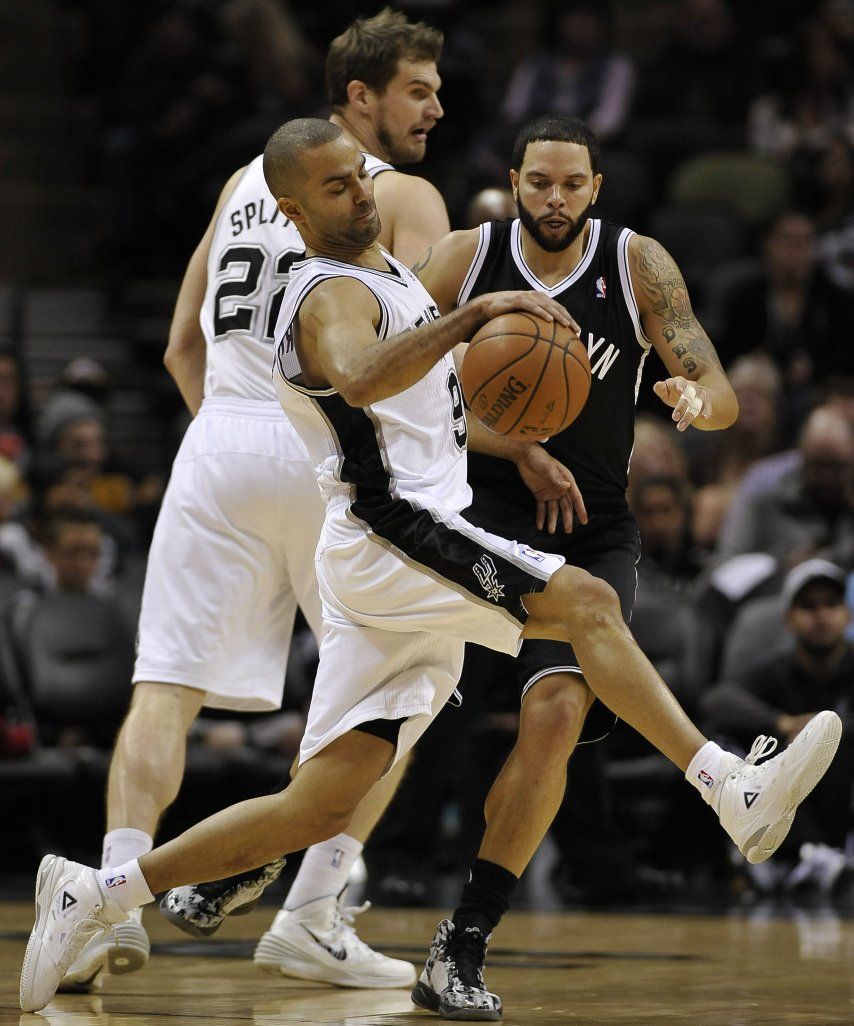 Parker, clave en nuevo triunfo de Spurs