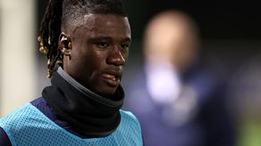 Eduardo Camavinga sufre esguince de rodilla tras golpe con Dembélé