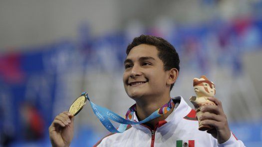 Oro para México en clavados y para Argentina en hándbol