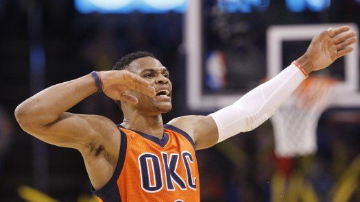 Con triple doble de Westbrook, Thunder arrolla al Heat
