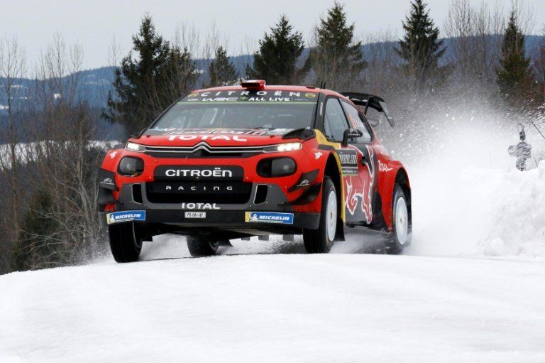El finlandés Sunimen lidera el Rally de Suecia y Ogier se retira