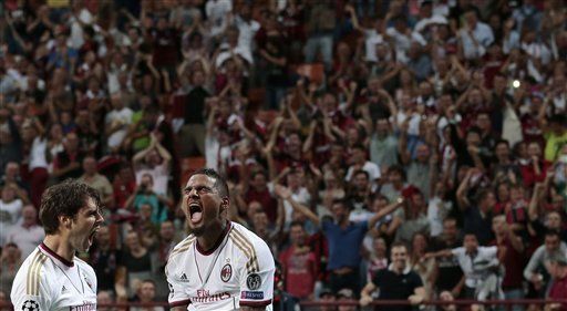 Campeones: Milan avanza a fase de grupos