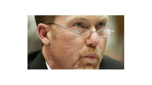 Reporte: McGwire acusado por su hermano de consumir esteroides