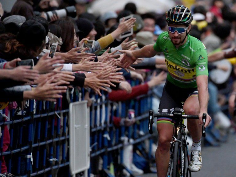 Peter Sagan gana al sprint el Critérium de Saitama
