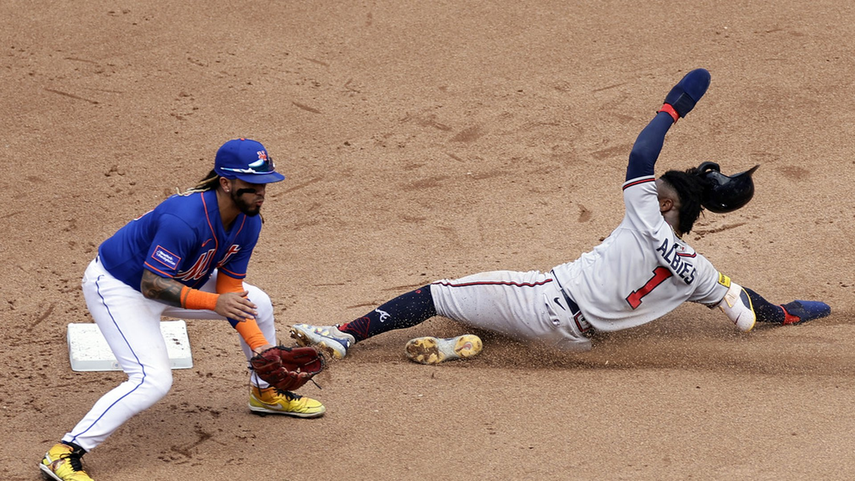 MLB: Los Mets bajaron a Jonathan Araúz a sucursal Triple A
