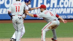 Bruntlett logra triple matanza sin asistencia en 9na