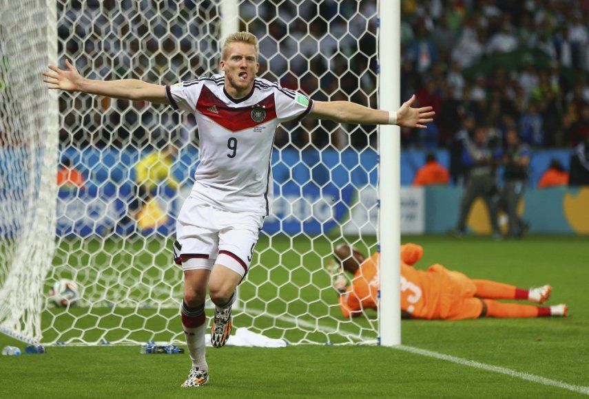 Alemania clasifica ganando en tiempo extra
