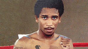 Bujía ganó el título del peso minimosca en 1980, por el Consejo Mundial de Boxeo.