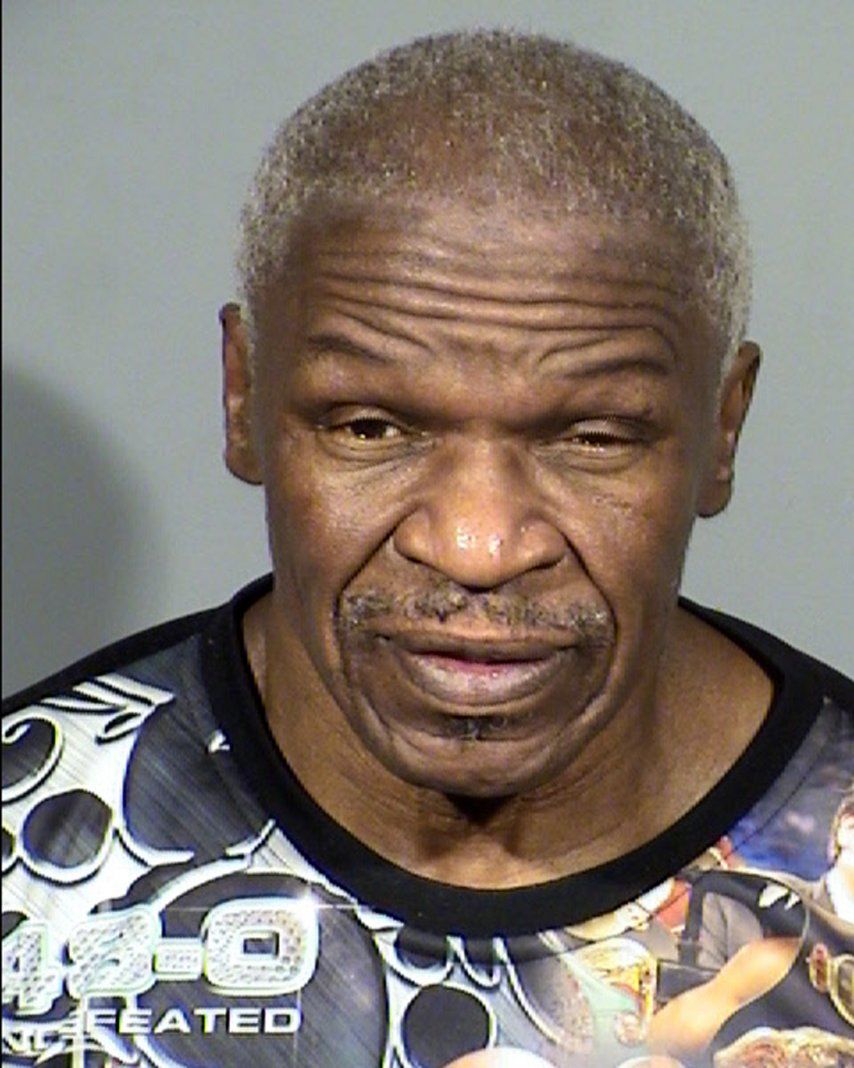 Policía de Las Vegas detiene al padre de Mayweather