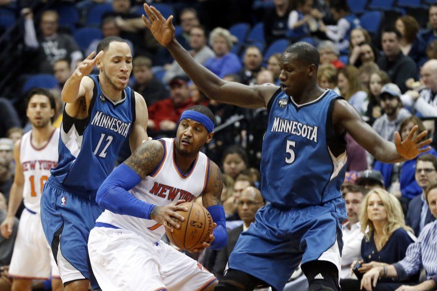 Carmelo anota 30 y conjura mala racha de Knicks