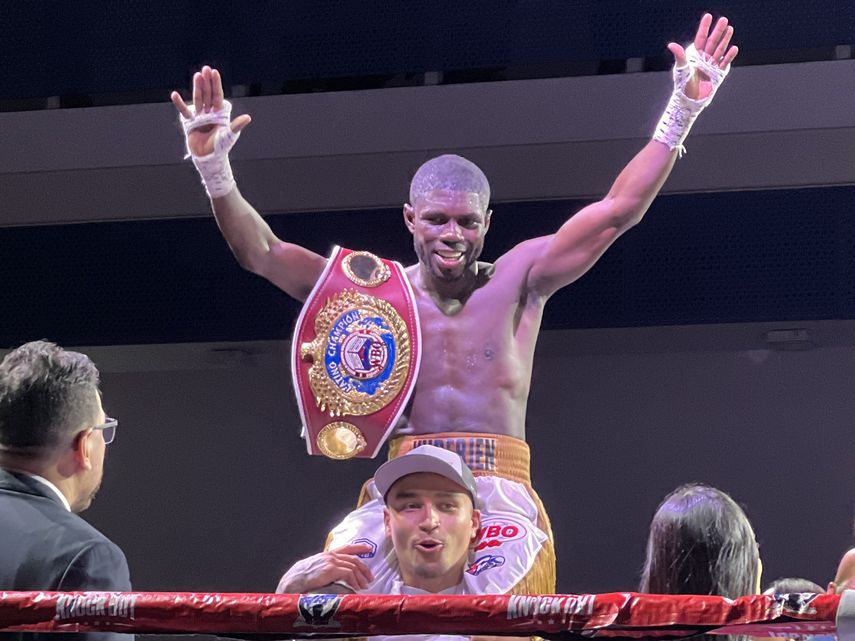 Yuberjen Martínez se coronó campeón Latino OMB en tierras panameñas