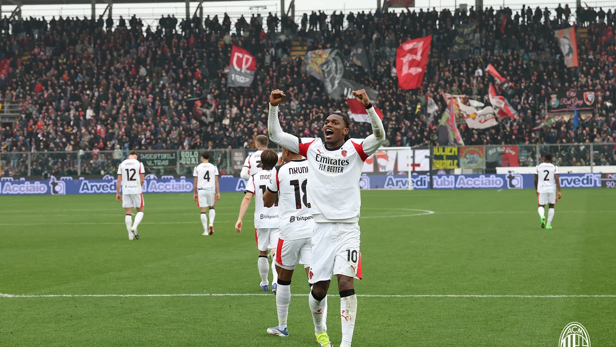 AC Milan gana al Cremonese con dos goles en el cierre de partido AC Milan gana al Cremonese con dos goles en el cierre de partido