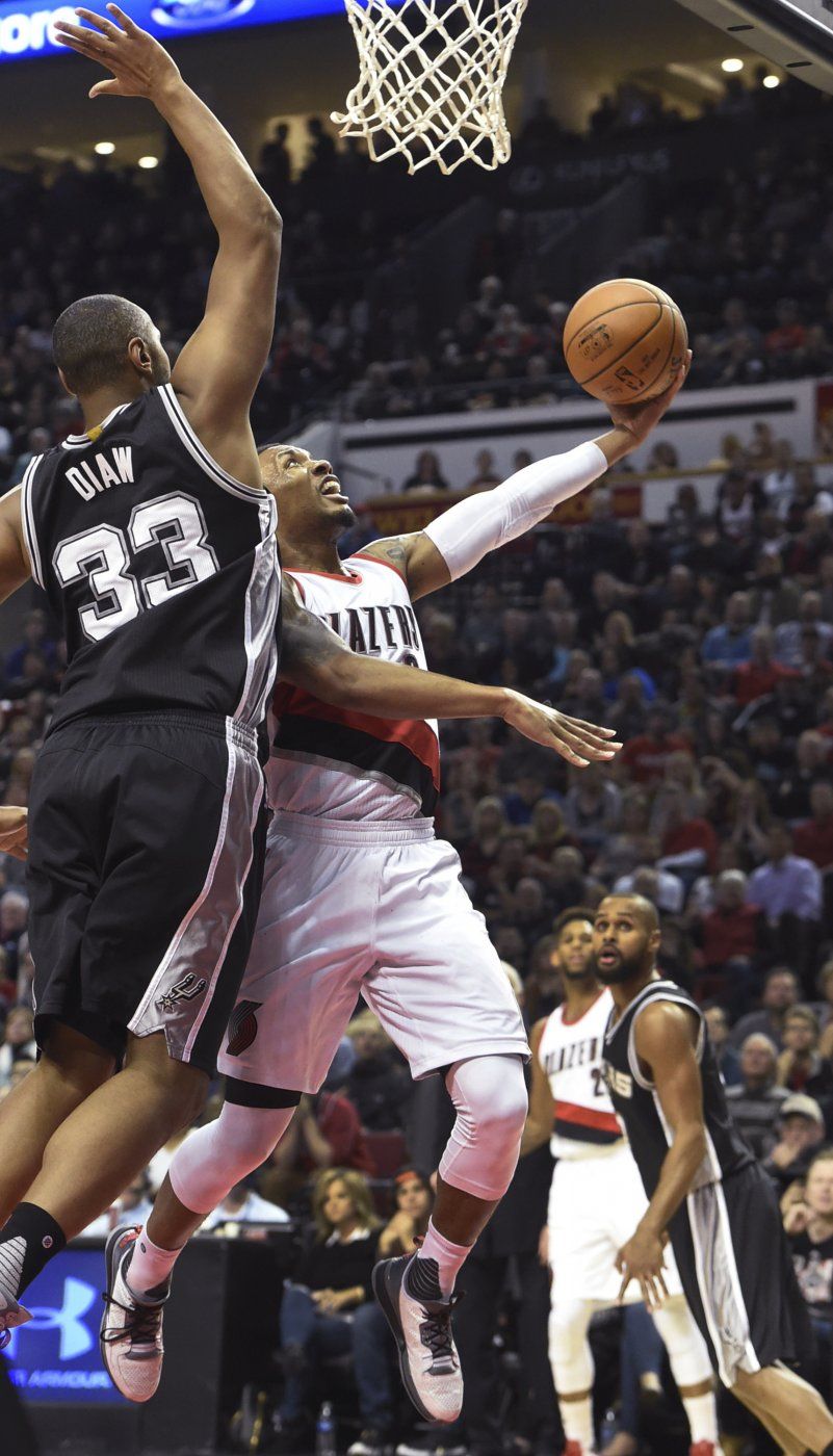 Los Spurs ganan en el regreso de Aldridge a Portland