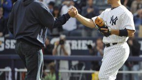 Yanquis retirarán números de Pettitte