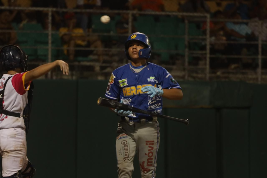 Béisbol Juvenil 2025: Herrera y Panamá Oeste se mantienen invictos