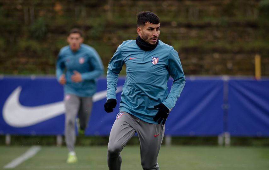 LaLiga: Ángel Correa es sancionado con 5 partidos por roja e insultos