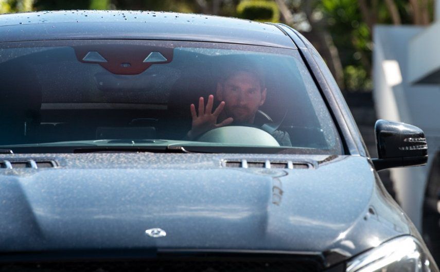 Messi regresa al centro de entrenamiento del Barcelona