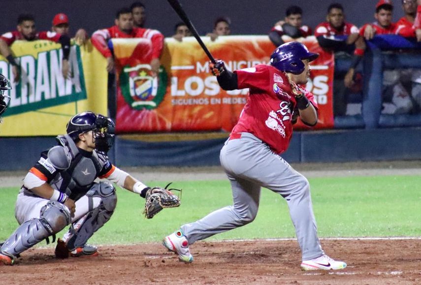 Béisbol Mayor 2022: Coclé se pone a uno de la barrida