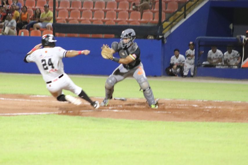 Béisbol Mayor 2025: Tabla de posiciones tras jornada 4 del lunes 24 de marzo