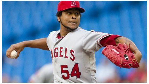 MLB: Angelinos 5, Azulejos 1; Santana extiende su buena racha