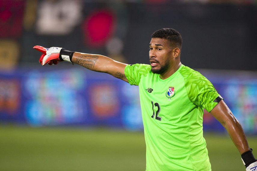 Debate: ¿Sigue siendo José Calderón el segundo portero de la selección de Panamá?