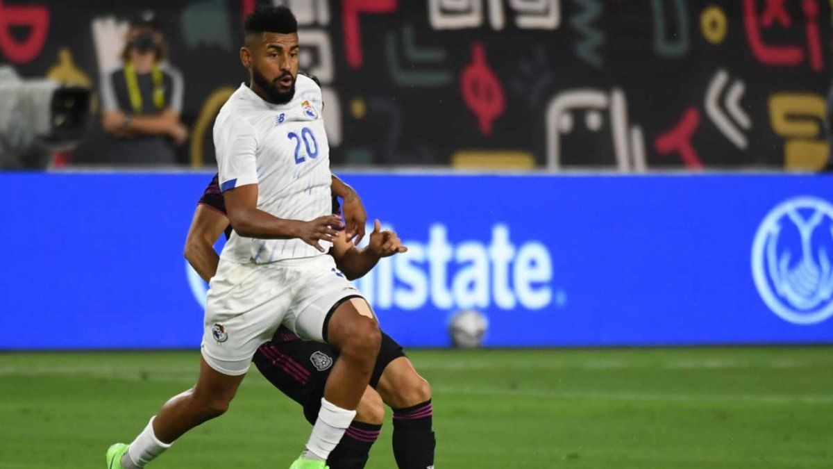 Anibal Godoy es baja de la Selección de Panamá en Copa Oro por lesión.
