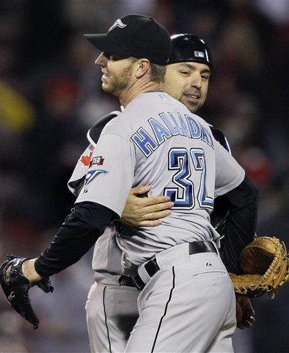 MLB: Azulejos 12, Medias Rojas 0; joya de pitcheo de Halladay